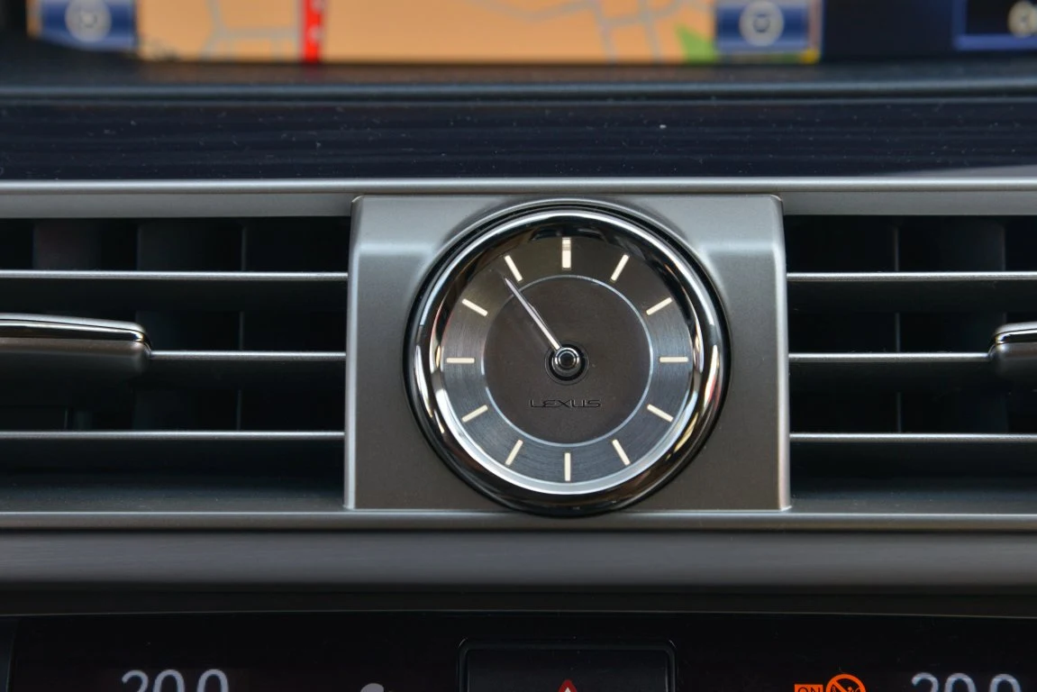 Lexus LS 460 AWD Lexus LS 460 AWD