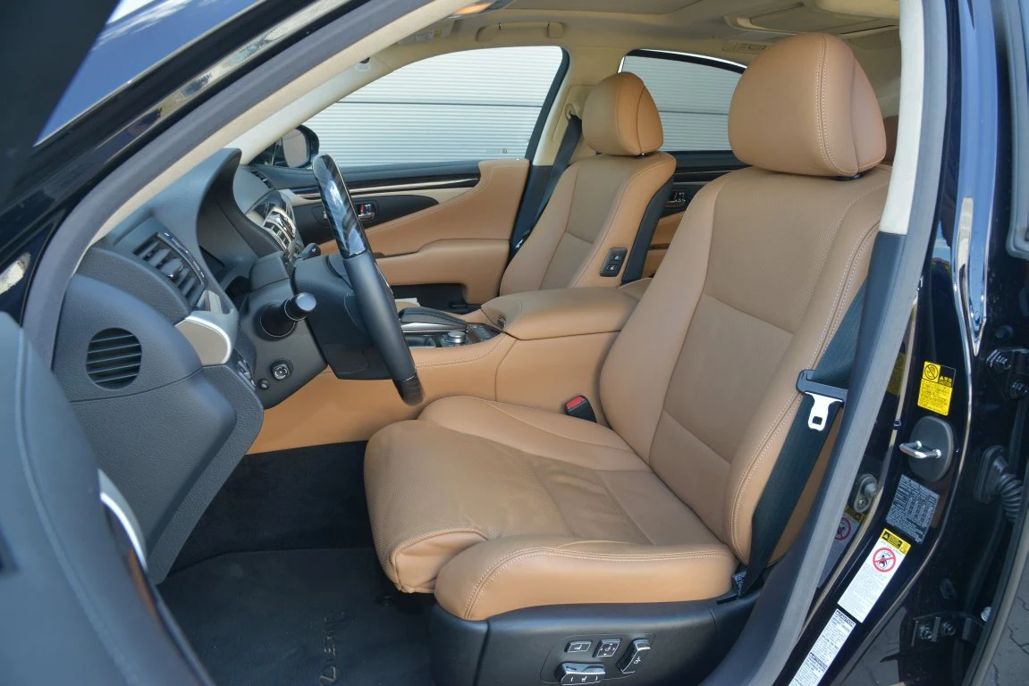 Lexus LS 460 AWD Lexus LS 460 AWD