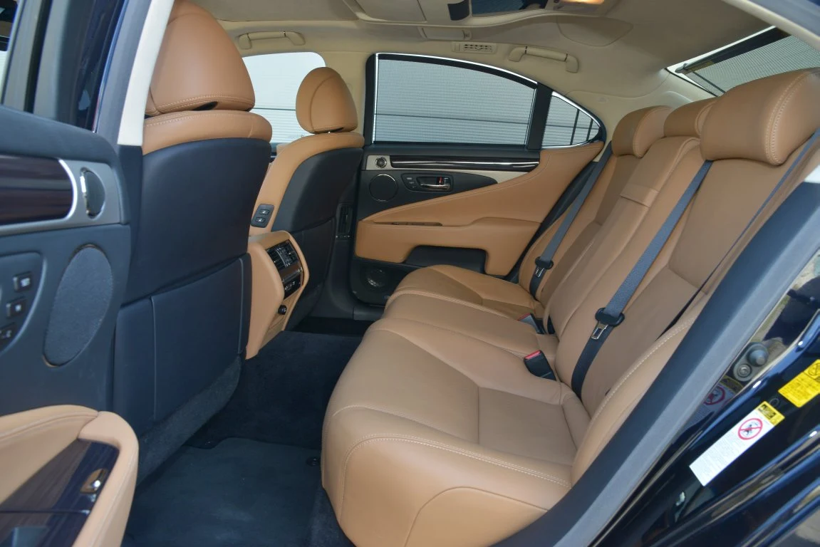 Lexus LS 460 AWD Lexus LS 460 AWD