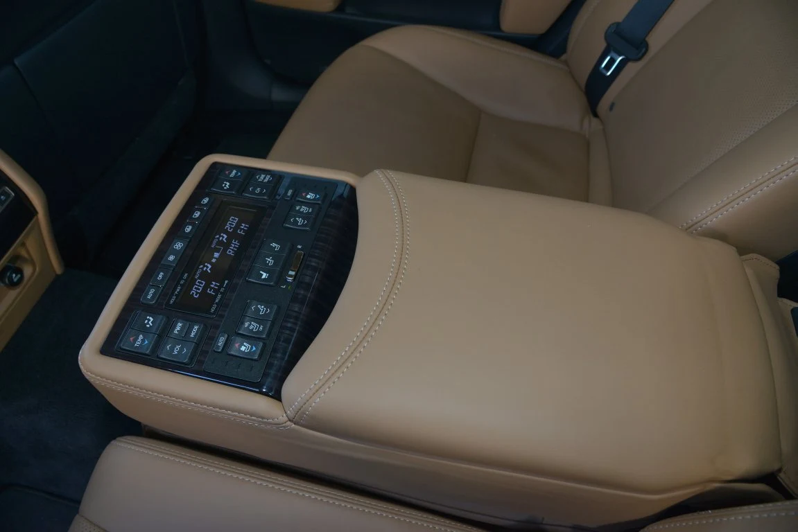 Lexus LS 460 AWD Lexus LS 460 AWD