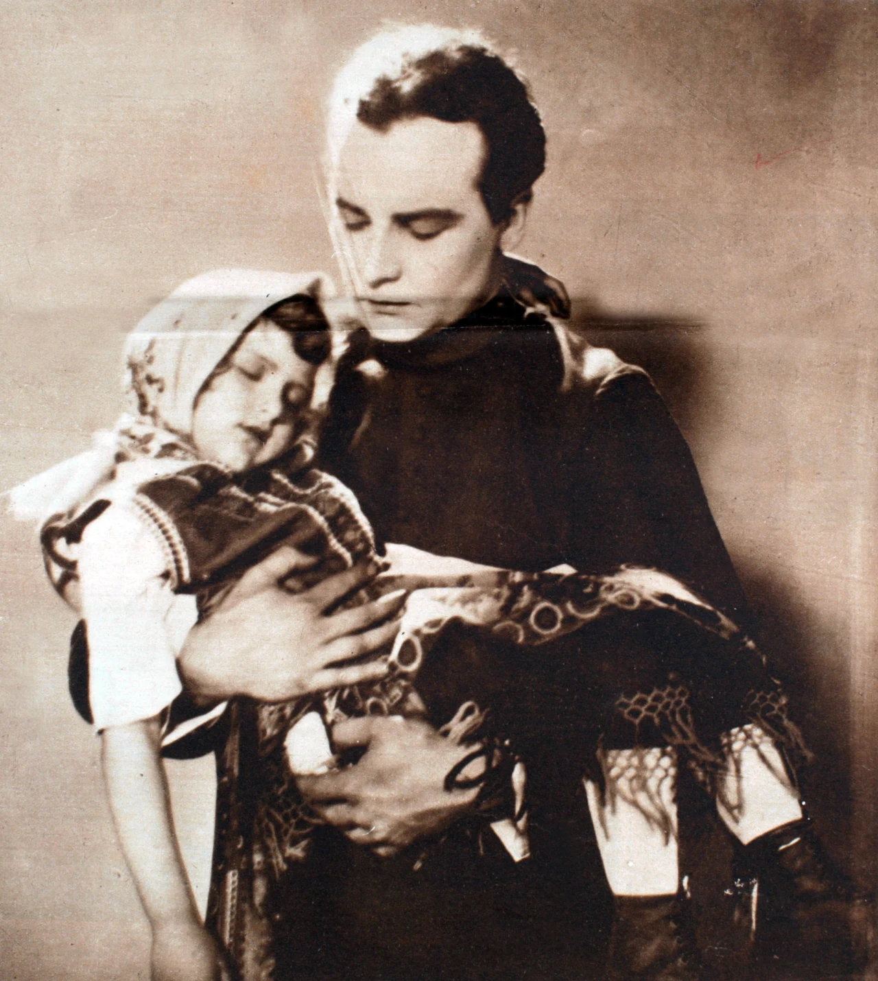 Aktor Igo Sym w filmie " Kapelan wojskowy" Aktor Igo Sym w filmie " Kapelan wojskowy"