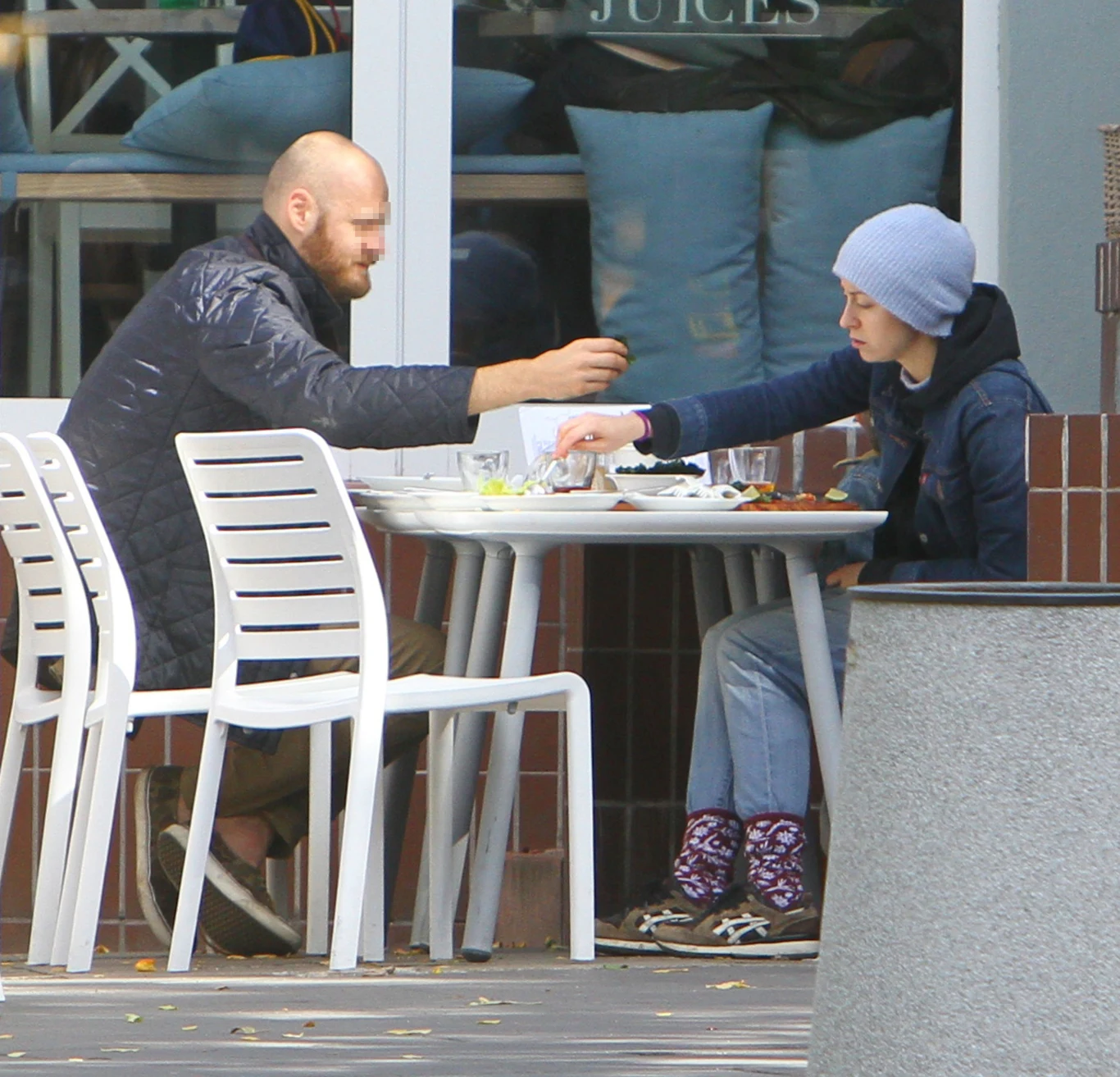 Natalia Przybysz z bliskimi Natalia Przybysz z bliskimi