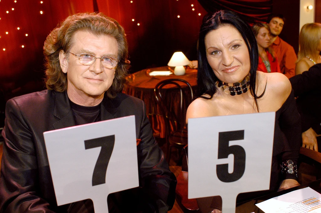 1. edycja "Tańca z Gwiazdami" w telewizji TVN, wiosna 2005

W składzie jury, obok Iwony Pavlović, znalazło się także miejsce dla Zbigniewa Wodeckiego.