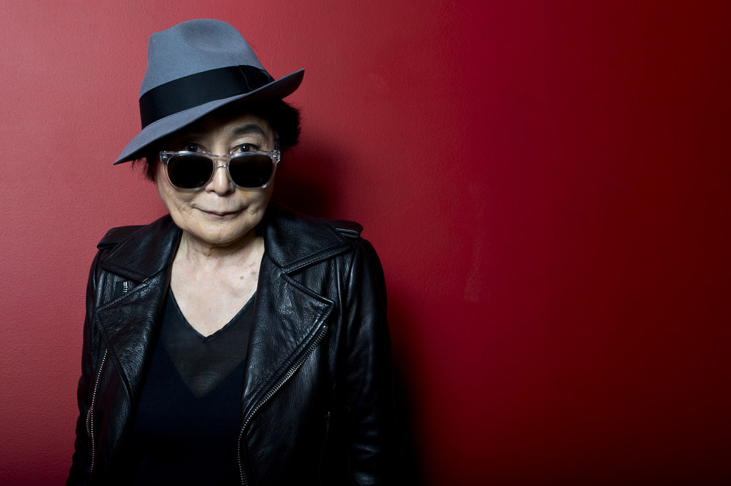 Yoko Ono zorganizowała akcję w hołdzie zmarłemu mężowi