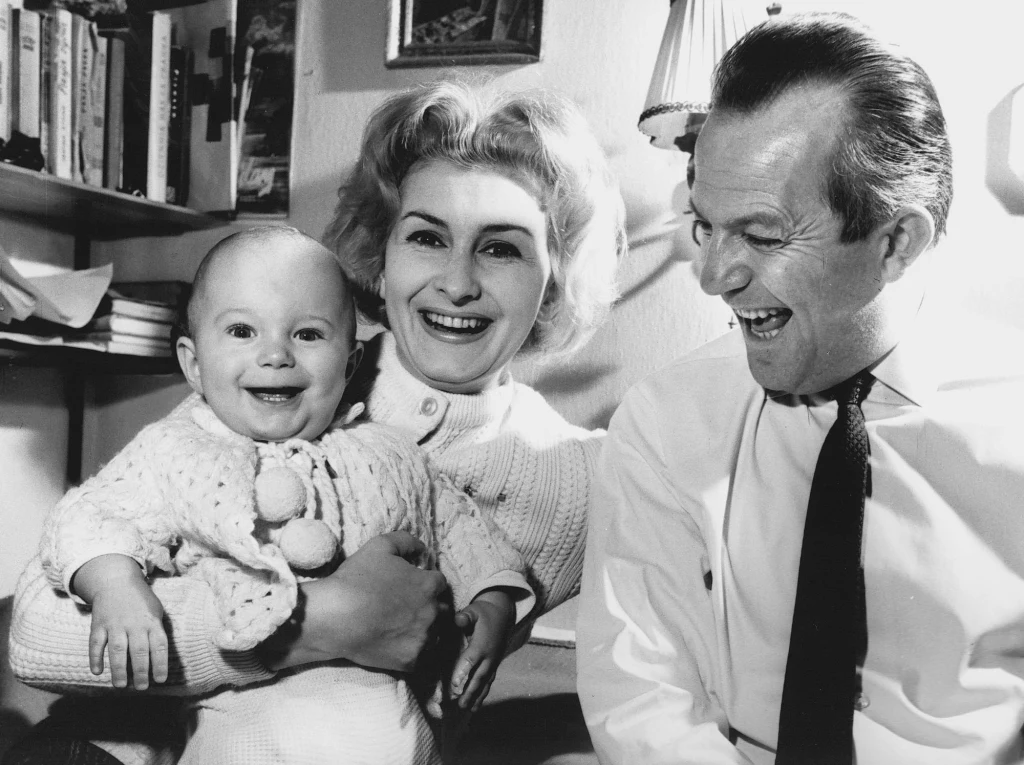 Jadwiga Barańska i Jerzy Antczak z synem Mikołajem Jadwiga Barańska i Jerzy Antczak z synem Mikołajem