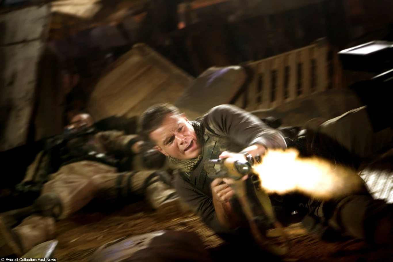 Z Paulem Greengrassem, reżyserem filmów o Jasonie Bournie, Damon spotkał się ponownie w 2009 roku przy okazji produkcji "Green Zone".

Wcielił się w rolę starszego chorążego Roya Millera, który wraz ze swoją jednostką dostaje zadanie znalezienia składowanej na irackiej pustyni broni masowej zagłady.
 
Krytycy szybko ochrzcili jednak "Green Zone" mianem "Bourne'a w Iraku". 

 