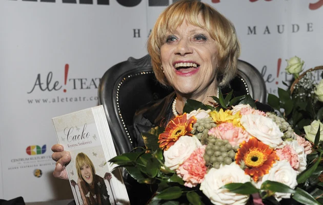 Krystyna Sienkiewicz cieszy się pełnią życia! Krystyna Sienkiewicz cieszy się pełnią życia!