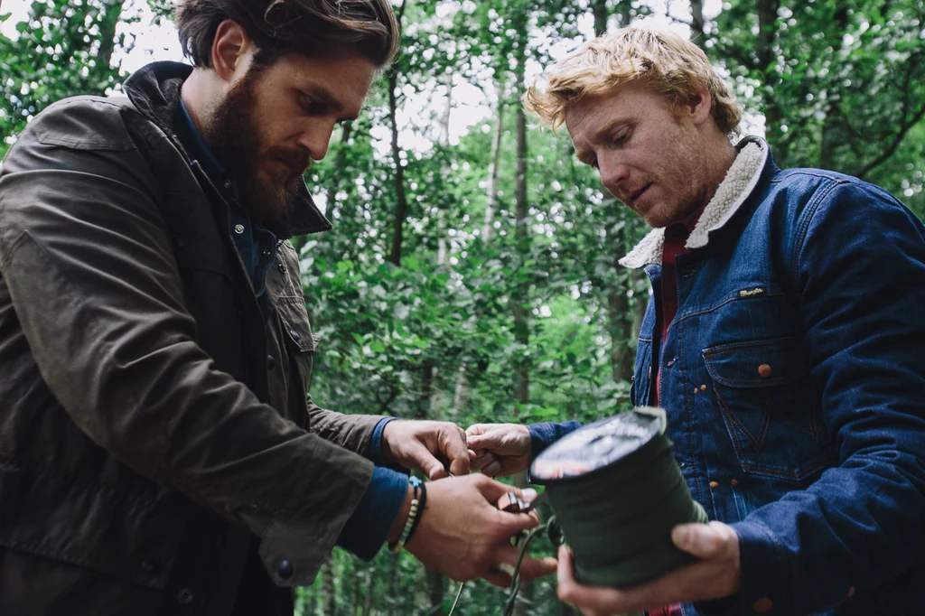 Kampania ma na celu promocję nowej filozofii marki Wrangler. Born Ready opiera się na tworzeniu z dżinsu innowacyjnych ubrań, które nie ograniczają użytkownika, ale żyją razem z nim. Kampania ma na celu promocję nowej filozofii marki Wrangler. Born Ready opiera się na tworzeniu z dżinsu innowacyjnych ubrań, które nie ograniczają użytkownika, ale żyją razem z nim.