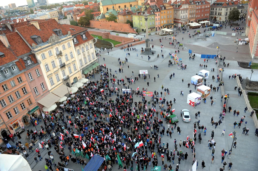 "Polacy przeciw imigrantom" "Polacy przeciw imigrantom"