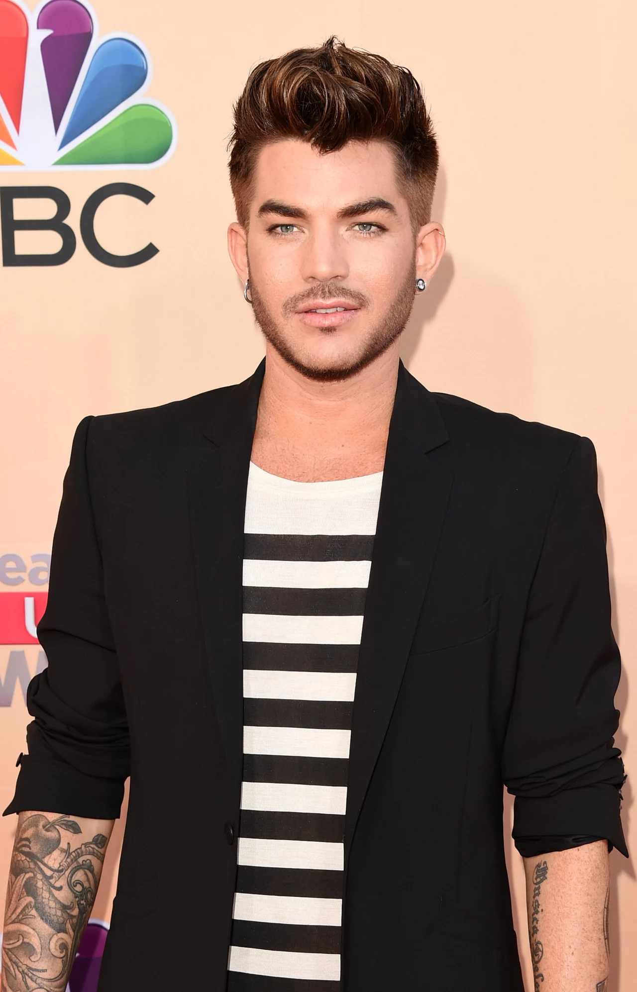 Adam Lambert pokazał nowy klip Adam Lambert pokazał nowy klip