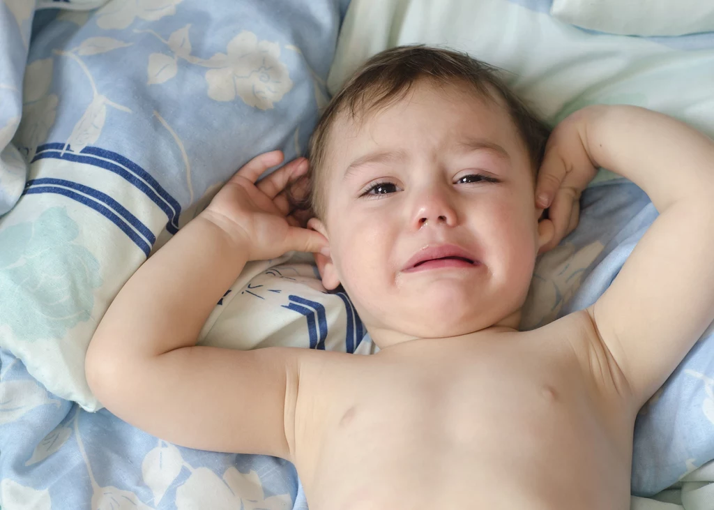 Aby zapobiec odwodnieniu, najlepiej serwować maluszkowi doustne płyny nawadniające Aby zapobiec odwodnieniu, najlepiej serwować maluszkowi doustne płyny nawadniające