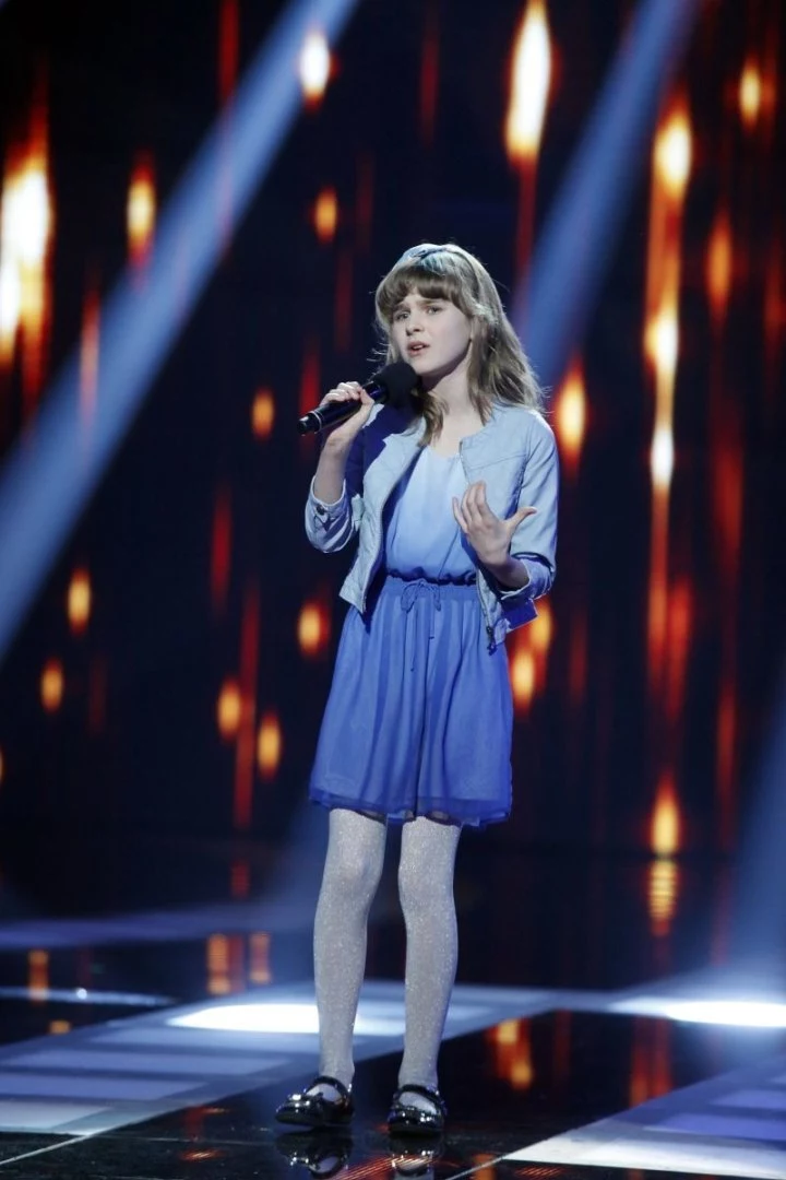 Kornelia Mazur na scenie "Małych gigantów" Kornelia Mazur na scenie "Małych gigantów"