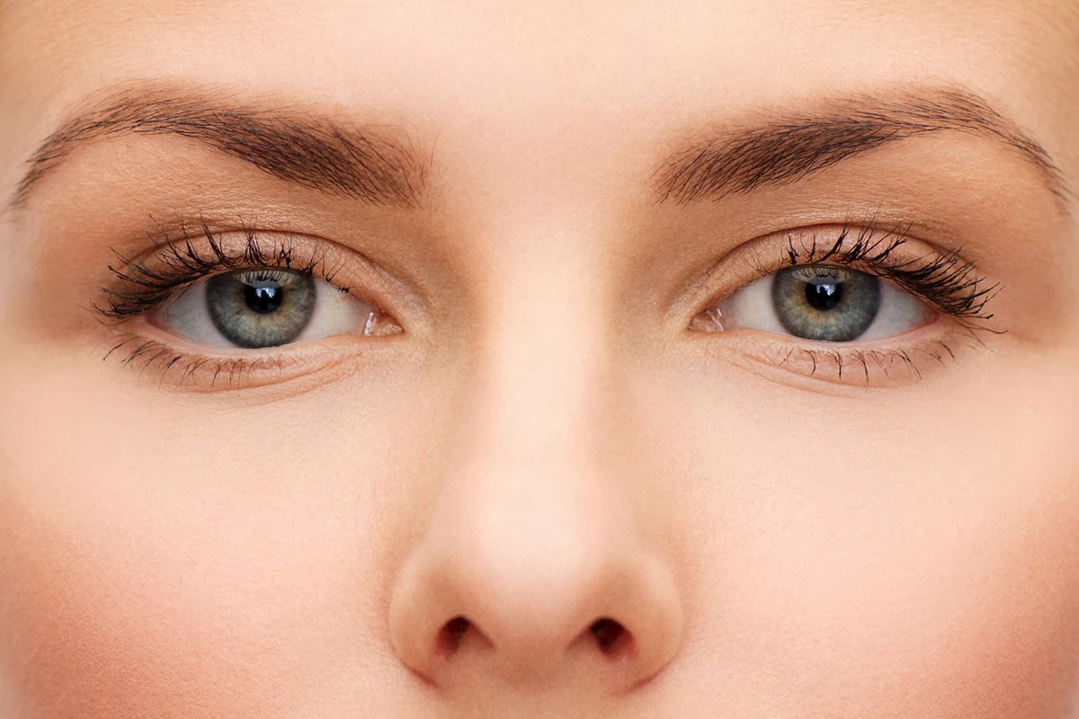 Popularne odżywki na porost rzęs mogą powodować zapalenie spojówek a nawet pogorszenie widzenia Popularne odżywki na porost rzęs mogą powodować zapalenie spojówek a nawet pogorszenie widzenia