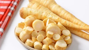 Doskonały dla osób na diecie. Pasternak jedz zamiast ziemniaków, zastąpi też marchewkę