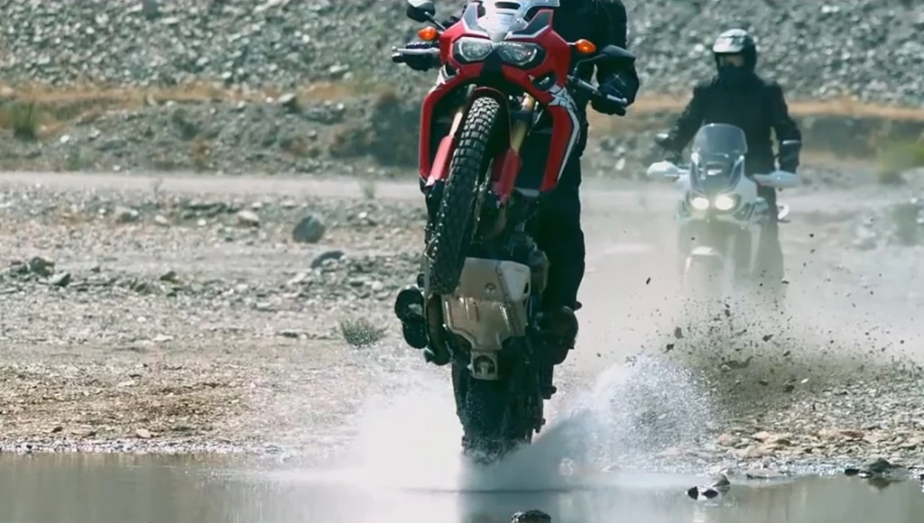 Honda CRF1000L Africa Twin w akcji