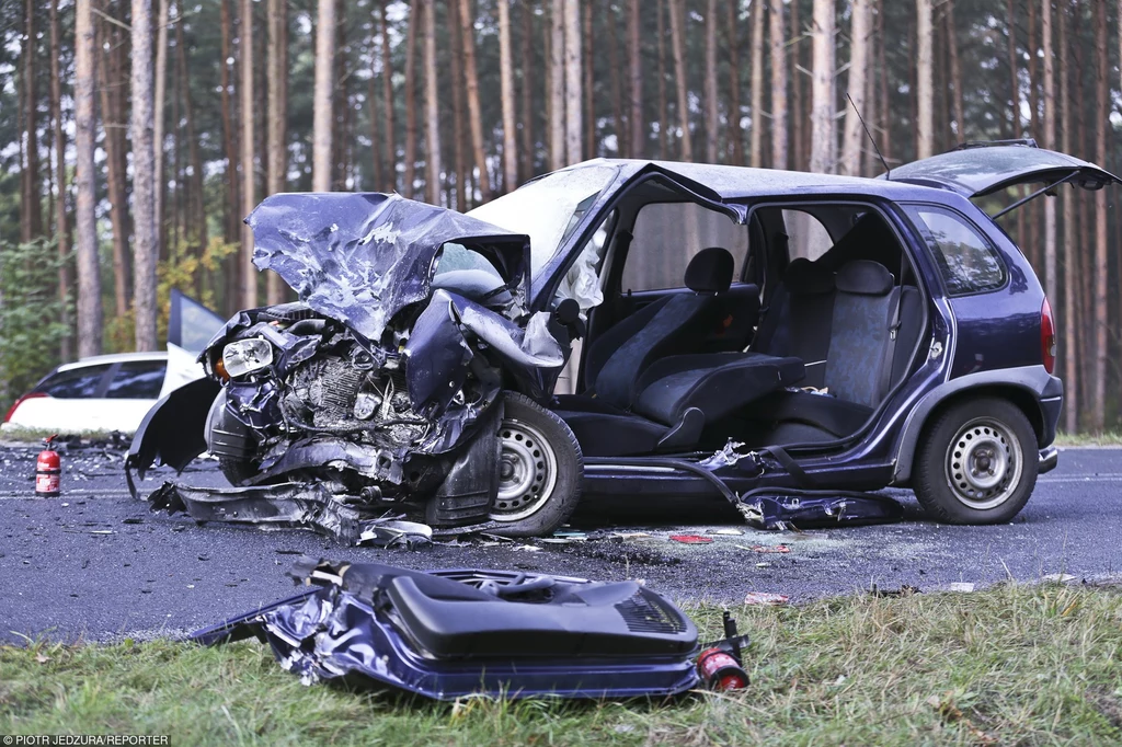 Na polskich drogach wciąż ginie za dużo ludzi. To głównie wina starych samochodów