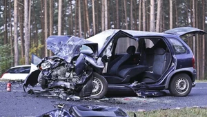 Na polskich drogach wciąż ginie za dużo ludzi. To głównie wina starych samochodów