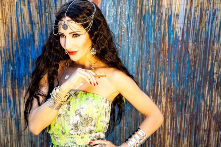 Wokalistka nagrała ten album wspólnie z serbskim trębaczem - Bobanem Markovićem Wokalistka nagrała ten album wspólnie z serbskim trębaczem - Bobanem Markovićem