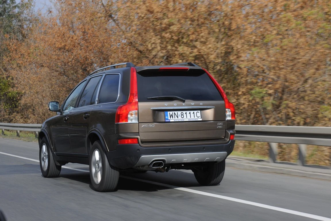 Volvo XC90 (2002-2014)