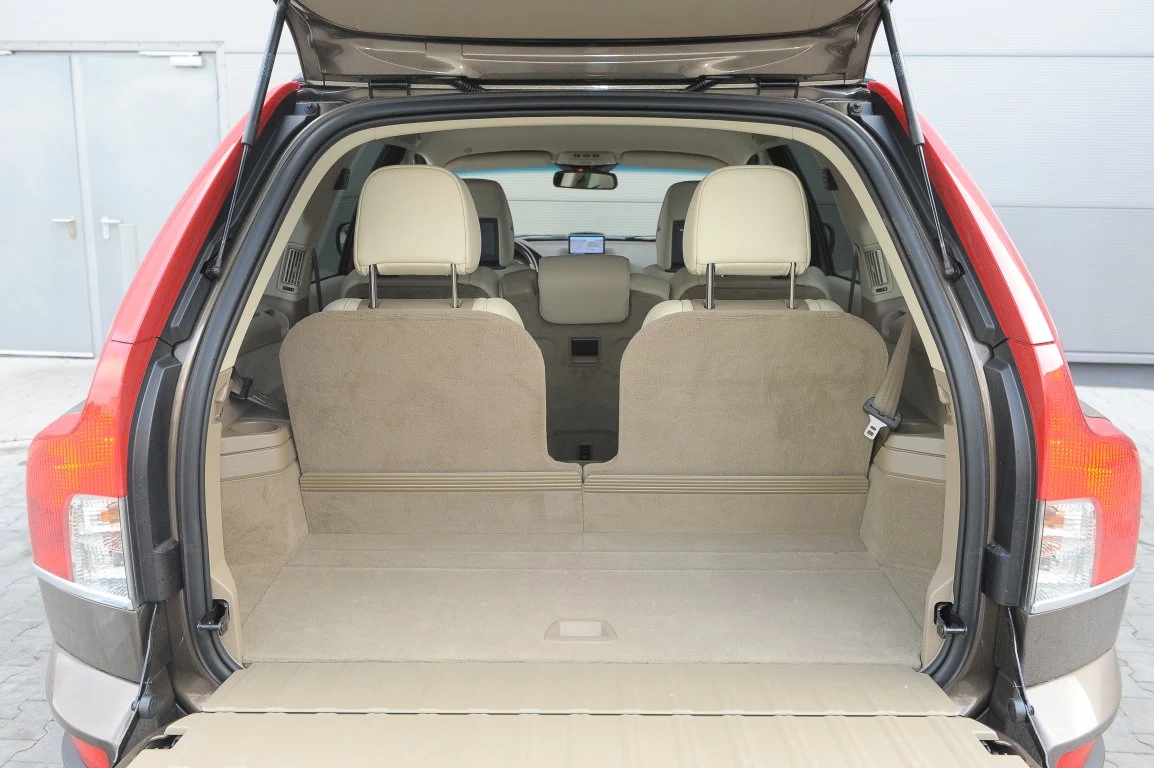 Volvo XC90 (2002-2014)