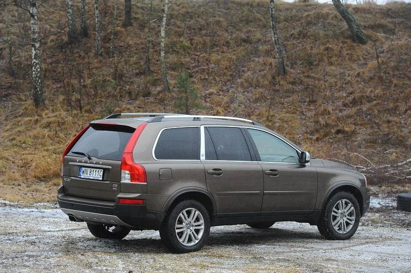 Volvo XC90 (2002-2014)