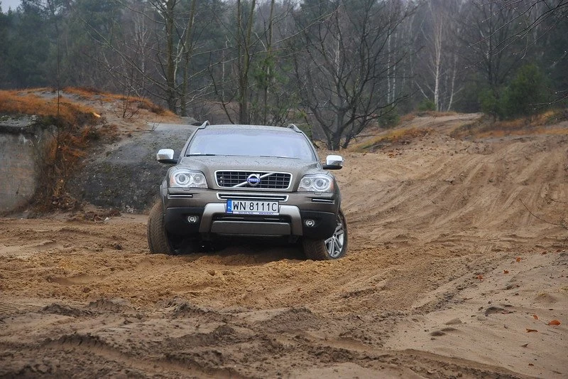 Volvo XC90 (2002-2014)
