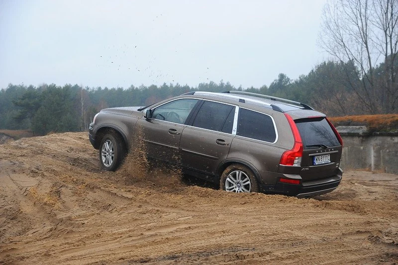 Volvo XC90 (2002-2014)