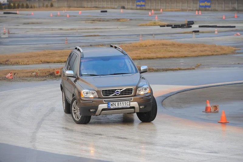 Volvo XC90 (2002-2014)