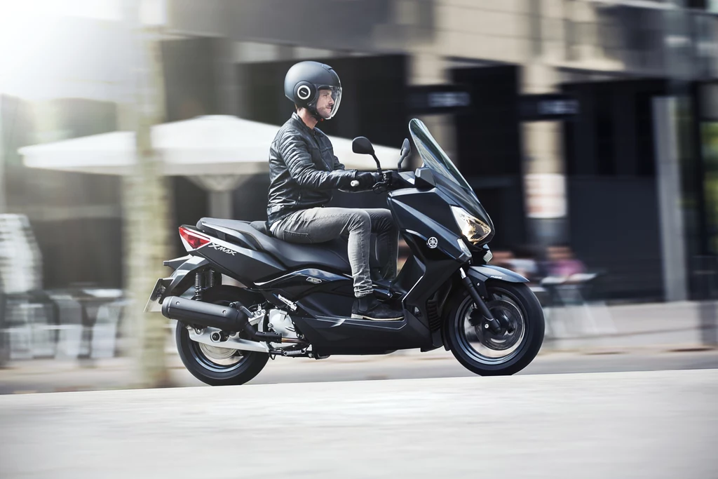 Yamaha X-MAX IRON MAX