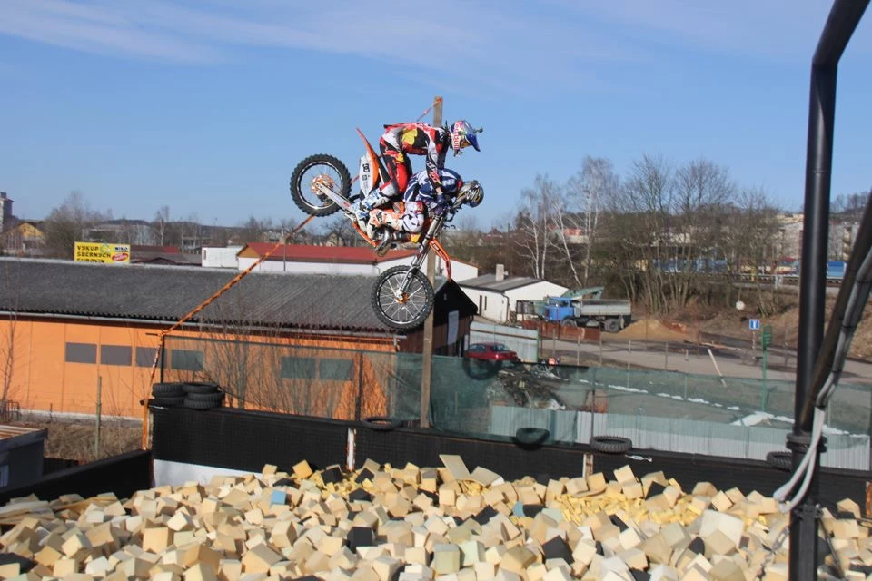 Konkurs Tandem Backflip