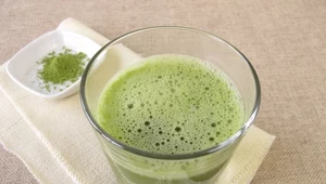 Matcha - sproszkowana zielona herbata poprawia metabolizm