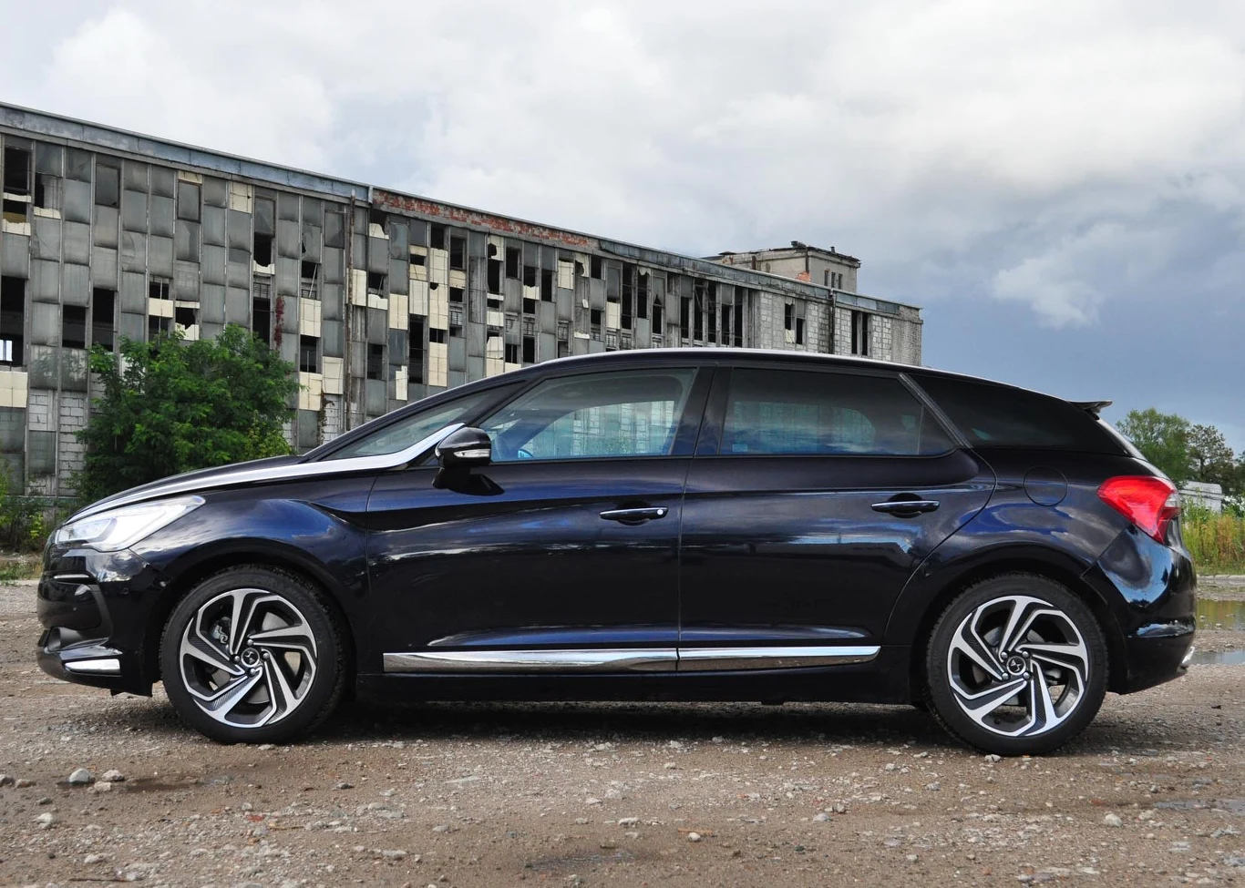 DS 5