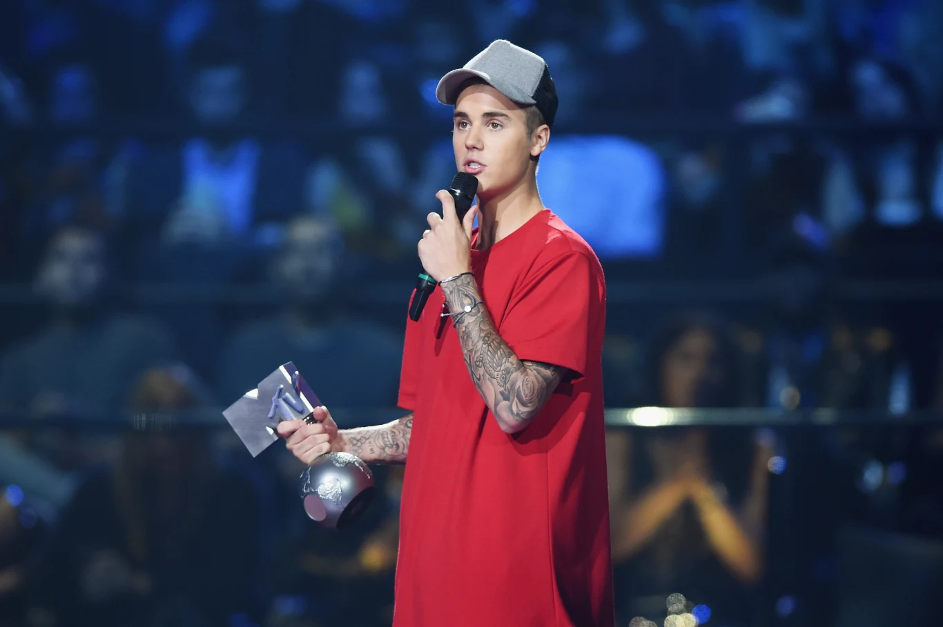 Królem wieczoru na gali został Justin Bieber, który triumfował w sumie w pięciu kategoriach Królem wieczoru na gali został Justin Bieber, który triumfował w sumie w pięciu kategoriach