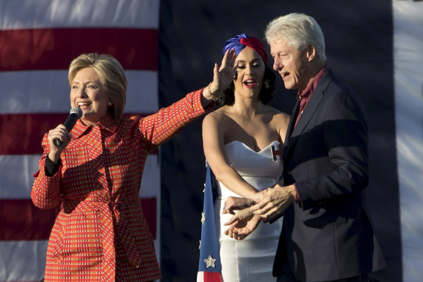 Katy Perry na wiecu Hillary Clinton