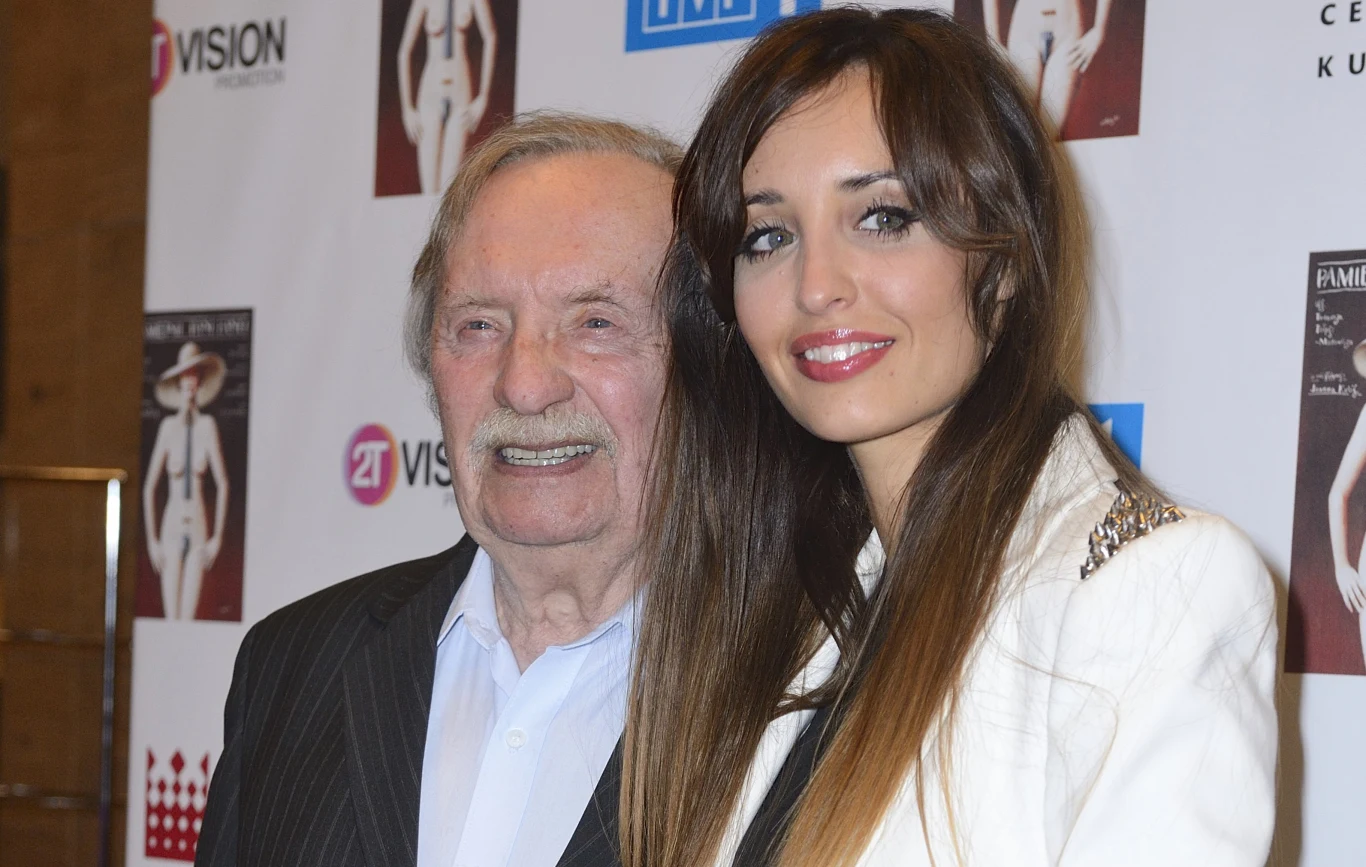 Wojciech Pokora z wnuczką Agatą Nizińską Wojciech Pokora z wnuczką Agatą Nizińską