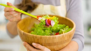 5 składników, które musisz spożywać codziennie. Naukowcy z Harvardu opracowali Talerz Zdrowego Żywienia