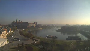 Zakole Wisły zasnute smogiem. Kadr z kamery z godz. 12:45 3.11.2015