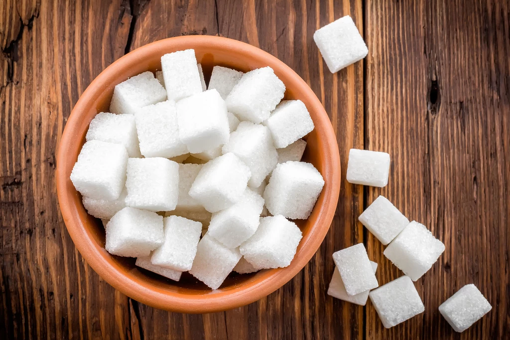 Cukier uzależnia bardzo silnie. Według najnowszych doniesień aż 8 razy mocniej niż kokaina