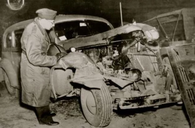 Cadillac 75 Special po wypadku 9 grudnia 1945 roku. Samochód ten później zaginął