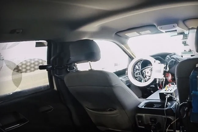 Tak wygląda wnętrze zrobotyzowanego auta Tak wygląda wnętrze zrobotyzowanego auta