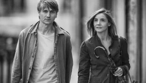 Kadr z filmu "W cieniu kobiet"