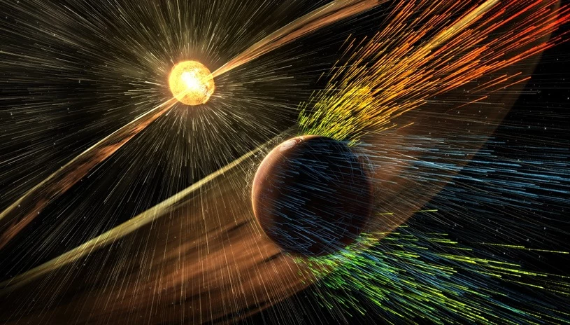 Wiatr słoneczny "bombardujący" atmosferę Marsa Wiatr słoneczny "bombardujący" atmosferę Marsa