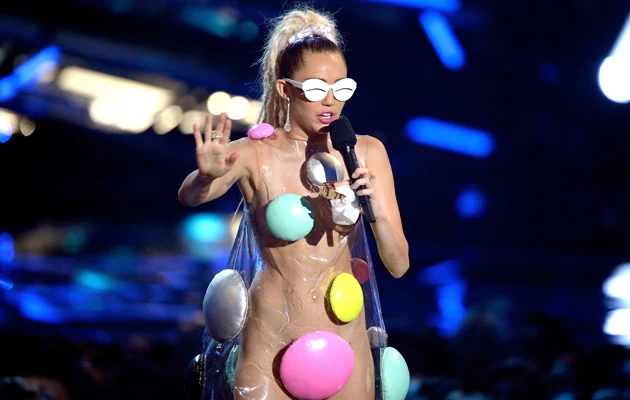 Miley Cyrus uwielbia prowokować