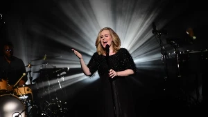 Adele wróciła na scenę