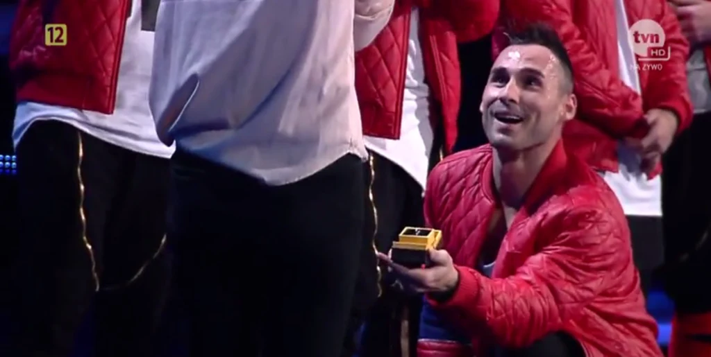 Oświadczyny w "Mam talent"!