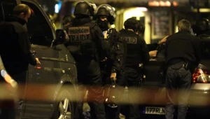 Fragment tragicznych wydarzeń w Paryżu, w nocy z 13 na 14 listopada 2015 roku