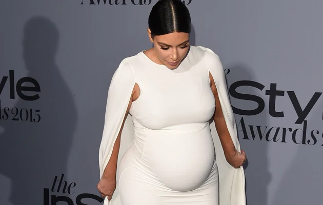 Kim Kardashian urodziła! Kim Kardashian urodziła!