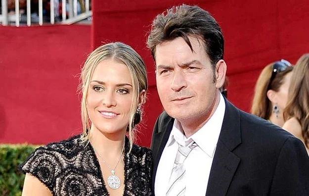 Charlie Sheen zaraził swoją byłą żonę wirusem HIV? Charlie Sheen zaraził swoją byłą żonę wirusem HIV?