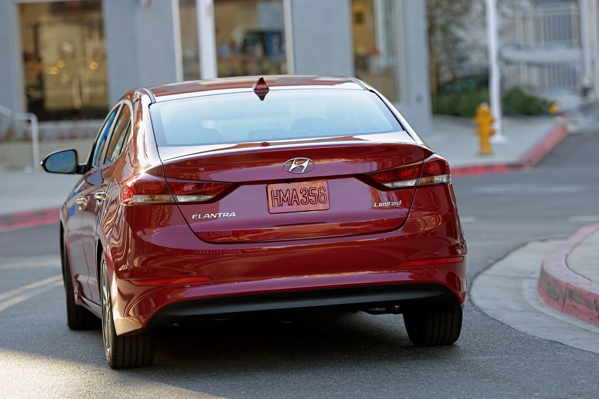 Hyundai Elantra Hyundai Elantra