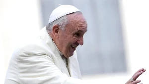 Papież nie zmieni zwyczajów po zamachach w Paryżu